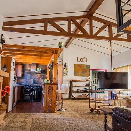 Loft La Encina Lägenhet